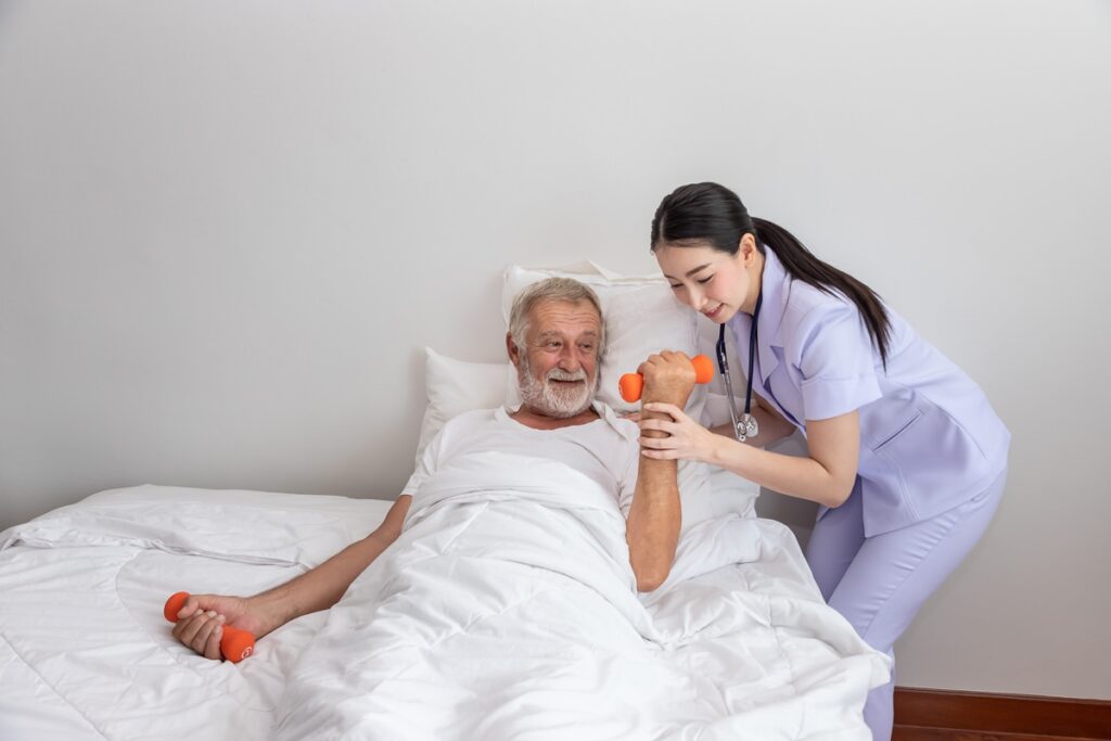 How Home Nursing Care Improves Recovery After Surgery