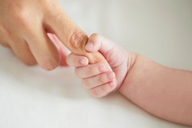 The First 40 Days After Delivery – A Complete Post-Natal Care Guide for New Mothers in Kolkata