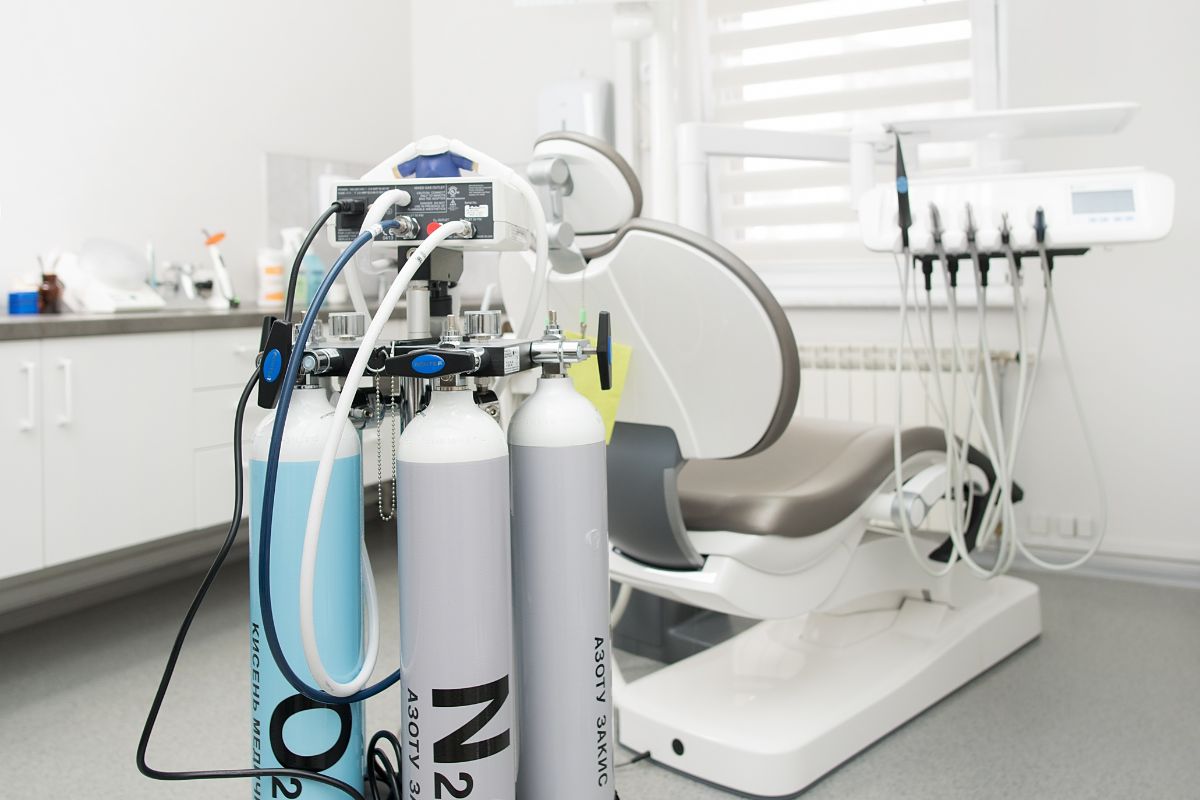 Oxygen Concentrator on Rent: How to Choose, What Affects Cost and How to Use It Safely